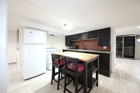 For Lease - 19 Fallowfield Road Unit# Lower, Toronto, Ontario - Photo 2