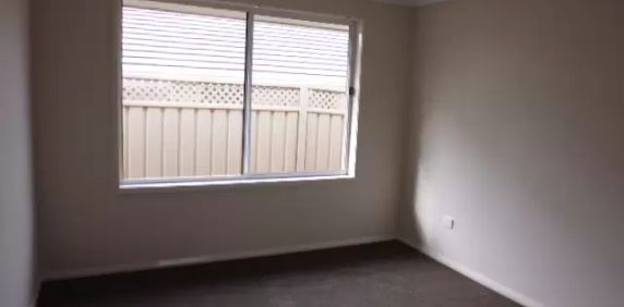 Convenient Location - Photo 2