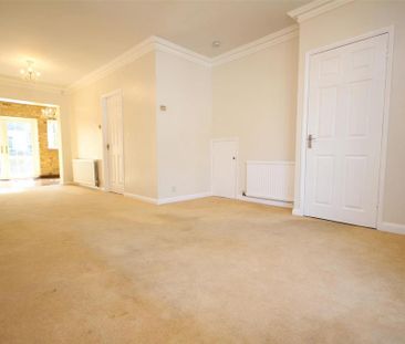 3 bedroom house to rent - Photo 2