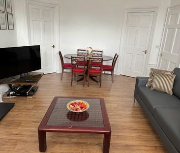 Room in a Shared Flat, Gardner's Crescent, EH3 - Photo 1