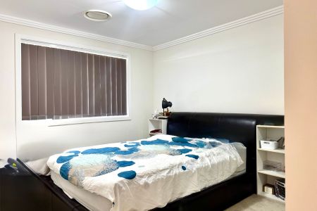 Spacious Comfort in the Heart of Kellyville - Photo 4