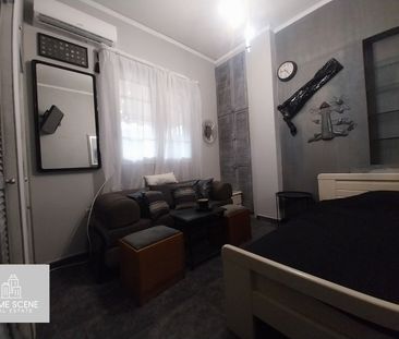 Ενοικίαση κατοικίας, 30 τ.μ., Γλυφάδα, 600 € - Photo 4