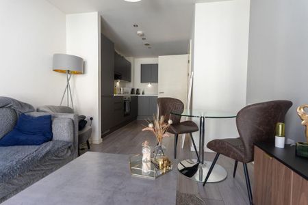 1 bedroom apartment to rent - Photo 3