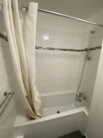 Appartement 3 pièce(s) 65.49 m2 - Photo 3