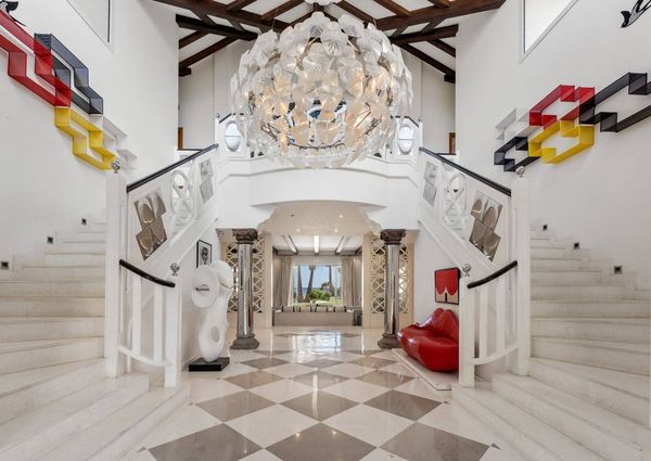 8 bedroom luxury Villa for rent in Estepona, Andalusia