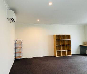 Addison, Takanini - Loft (Studio) for Rent - Photo 1