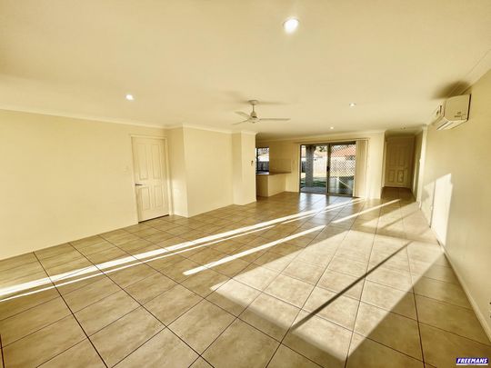 Lovely 4 Bedroom Family Home - Photo 1