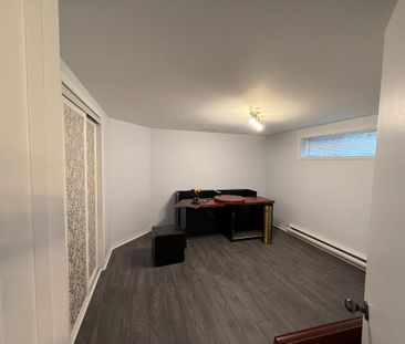 Magique 3 1/2 À Côté Parc Michel Chartrand - Photo 2