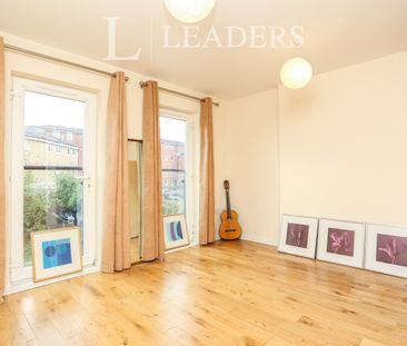 4 bedroom terraced to rent Burcher Gale Grove, Peckham SE15 - Photo 6