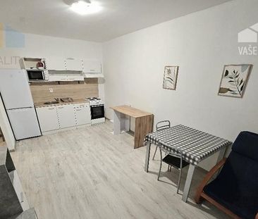 PRENÁJOM Bánovce nad Bebravou/1 IZBOVÝ BYT/CENTRUM/BALKÓN/PIVNICA - Photo 3