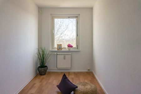 Ruhig gelegene 3-Raum-Wohnung mit Balkon - Foto 4