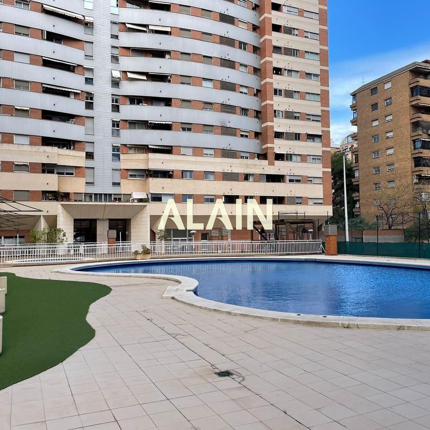 Dúplex de alquiler en Avenida Amado Granell Mesado 'militar', Ciutat de les Ciències i de les Arts - Justicia - Photo 1