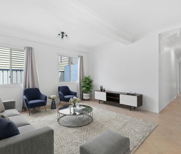 Convenient Upstairs Living | 3 Bedrooms + Utilities Included - Photo 1