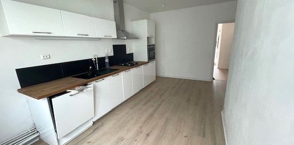 Maison 4 pièces à Sains-en-Gohelle - Photo 2