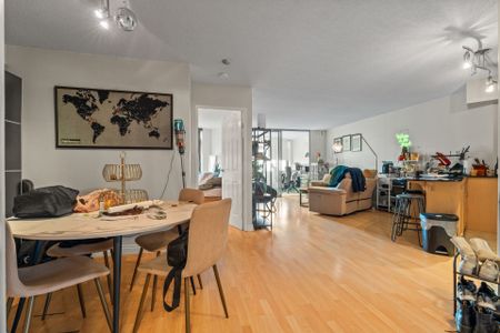 For Lease - 250 Queens Quay Unit# 1307, Toronto, Ontario - Photo 2