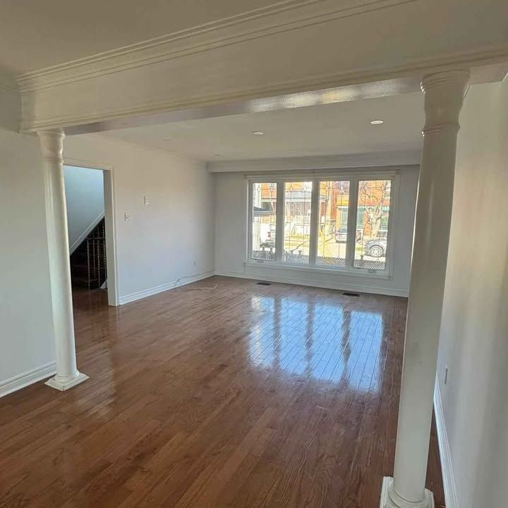 For Lease - 82 Scott Road Unit# Main, Toronto, Ontario - Photo 1