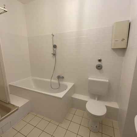 Ein besonderes Angebot! Helle 2-Zimmerwohnung in Dortmund-Dorstfeld - Photo 4