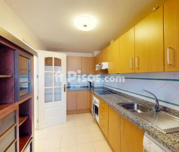 Piso en alquiler en Calle de la Marina - Photo 6