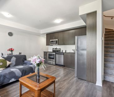 For Lease - 2635 William Jackson Drive Unit# 911, Pickering, Ontario - Photo 4