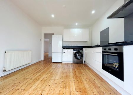 3 bedroom bungalow to rent - Photo 2