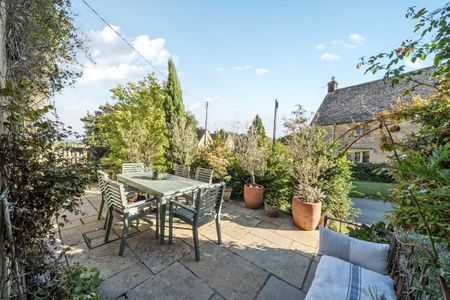 3 bedroom detached house to rent - Photo 4