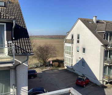 schöne Dachgeschosswohnung mit zwei Balkonen, Spitzboden und Einbau... - Photo 5