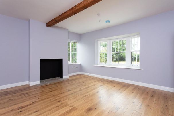 4 bedroom semi-detached house to rent - Photo 1