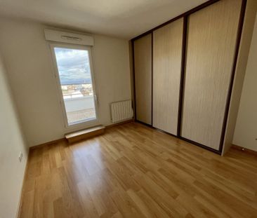 T2 QUARTIER BERGOUGNAN/GRAVOUSES 47 m2 - Photo 2