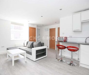 Stratford Road, Heaton, NE6 - Photo 3