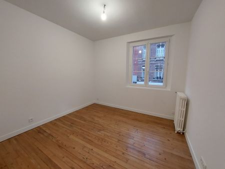 Location Appartement 3 pièces 91m² EU 76260 - Photo 3