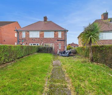 2 bedroom Semi-detached house to rent - Photo 5