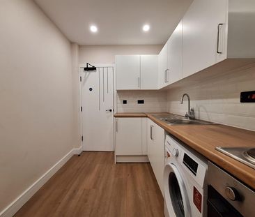 Brent Road, Southall UB2, London - Photo 2