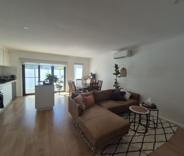 3/3 Conwy Court, Boronia - Photo 1