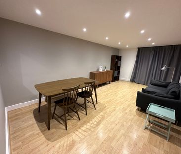 1 Bed Flat, Merchants Row, SE10 - Photo 1