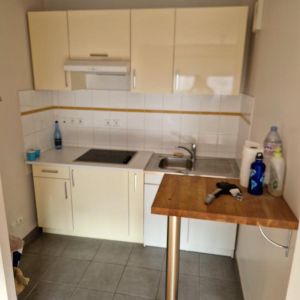 Location Appartement 2 pièces 42m² MONDEVILLE 14120 - Photo 2