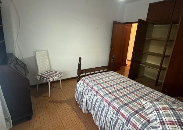 Quarto para arrendar perto da Vasco da Gama e Polo III
