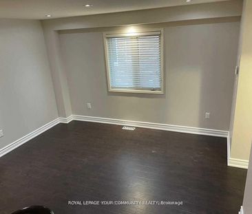 For Lease - 122 Russel Drive, Bradford West Gwillimbury, Ontario - Photo 6