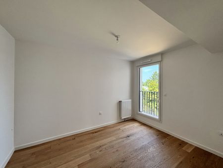 CAEN CENTRE QUARTIER HASTINGS BEL APPARTEMENT NEUF F3 AVEC BALCON ET PARKING Disponible à partir du 05/11/2025 - Photo 4