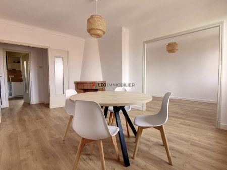 Location Appartement 5 pièces 86m² PERPIGNAN 66000 - Photo 2