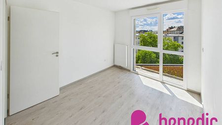 LOCATION THIONVILLE F5 CUISINE EQUIPEE TERRASSE DEUX CAVES DEUX PARKING - Photo 4