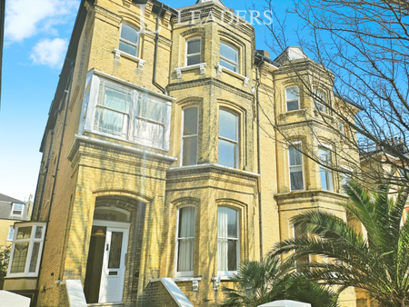 2 bedroom flat to rent Second Avenue, Hove - Photo 3