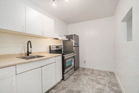 For Lease - 185 Mcarthur Avenue Unit# A, Vanier and Kingsview Park, Ontario - Photo 3