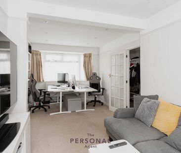 3 bedroom terraced house to rent - Photo 2