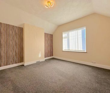 2 bedroom semi-detached house to rent - Photo 3