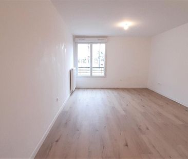 location Appartement T1 DE 28.2m² À ATHIS MONS - Photo 4