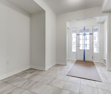 For Lease - 7 Bluegill Crescent, Whitby, Ontario - Photo 1