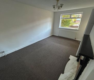 3 Bed Semi-Detached House, Surbiton Road, M40 - Photo 1