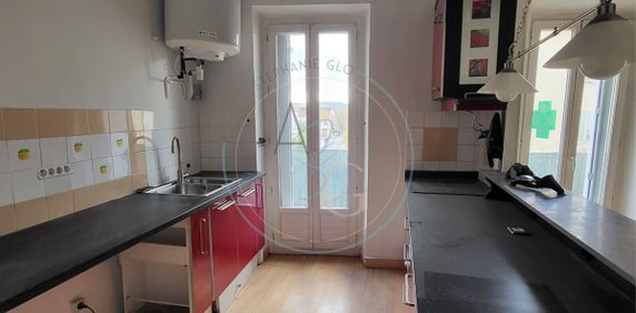 COGOLIN - Location annuelle Appartement T2 42m² en centre ville. - Photo 2