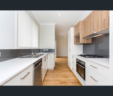 1/26 Crawford Avenue, Tenambit, NSW 2323 - Photo 2