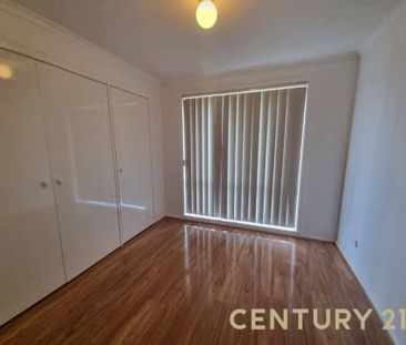 Comfortable & Convenient Living in Prime Location - Photo 5